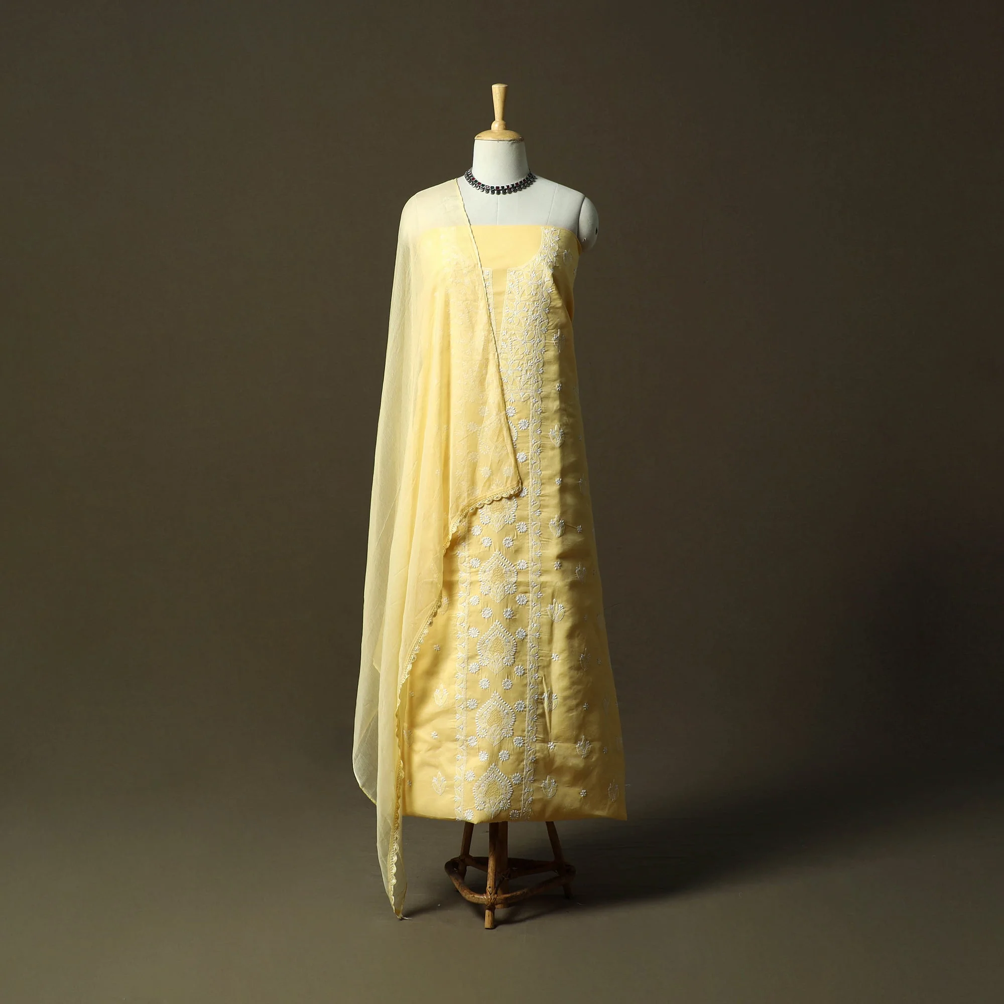 Lucknowi Hand Embroidered Cotton Chikankari 3pc Unstitched Dress Material 06