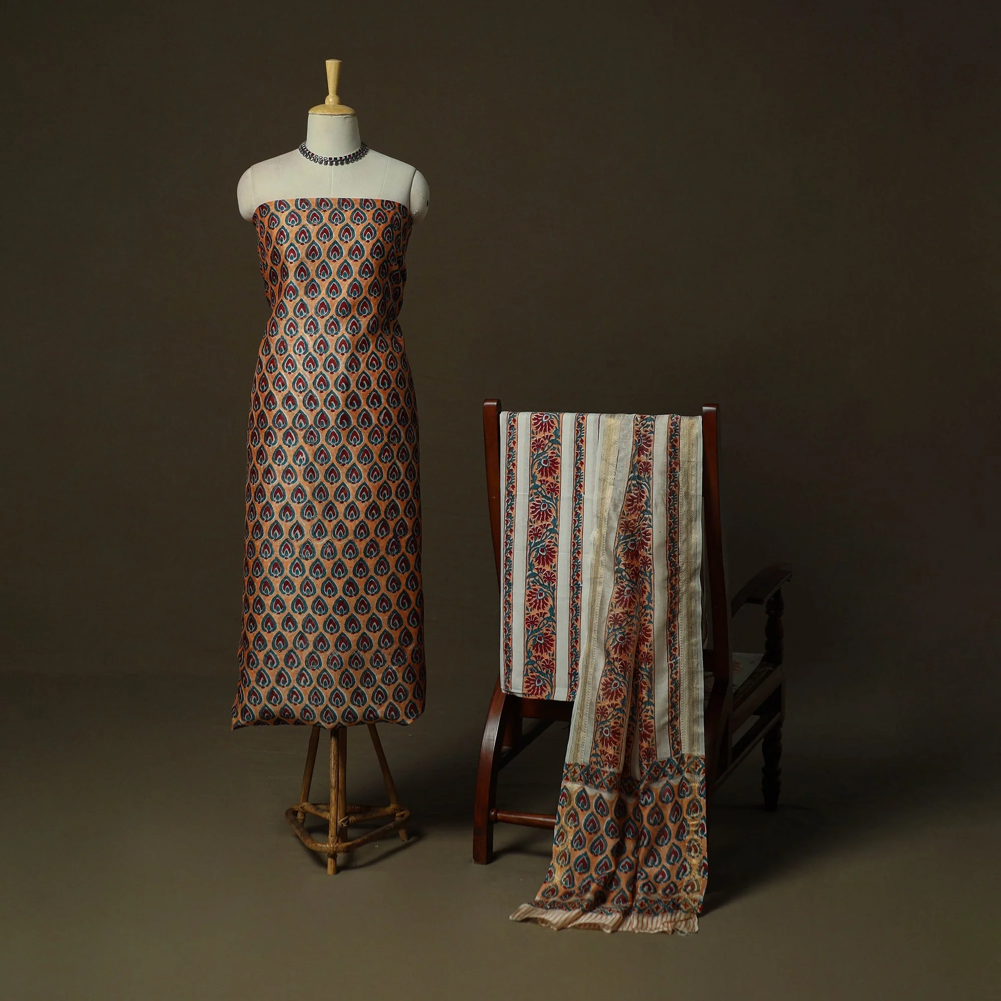 Peach - Maheshwari Silk Hand Block Sanganeri Print 3pc Unstitched Dress Material 81