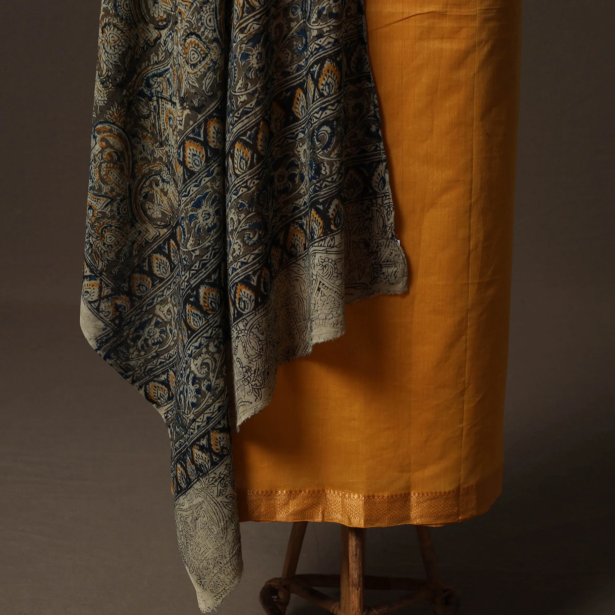 Mangalagiri Handwoven Cotton 2pc Unstitched Dress Material Kurta Set with Jewellery 11 - Image 4