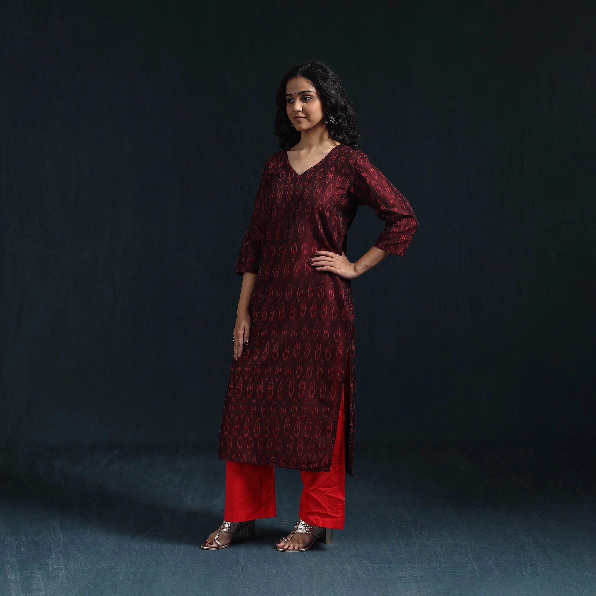 Maroon - Mercerised Cotton Straight Pochampally Ikat Kurta for women 06 - Image 2