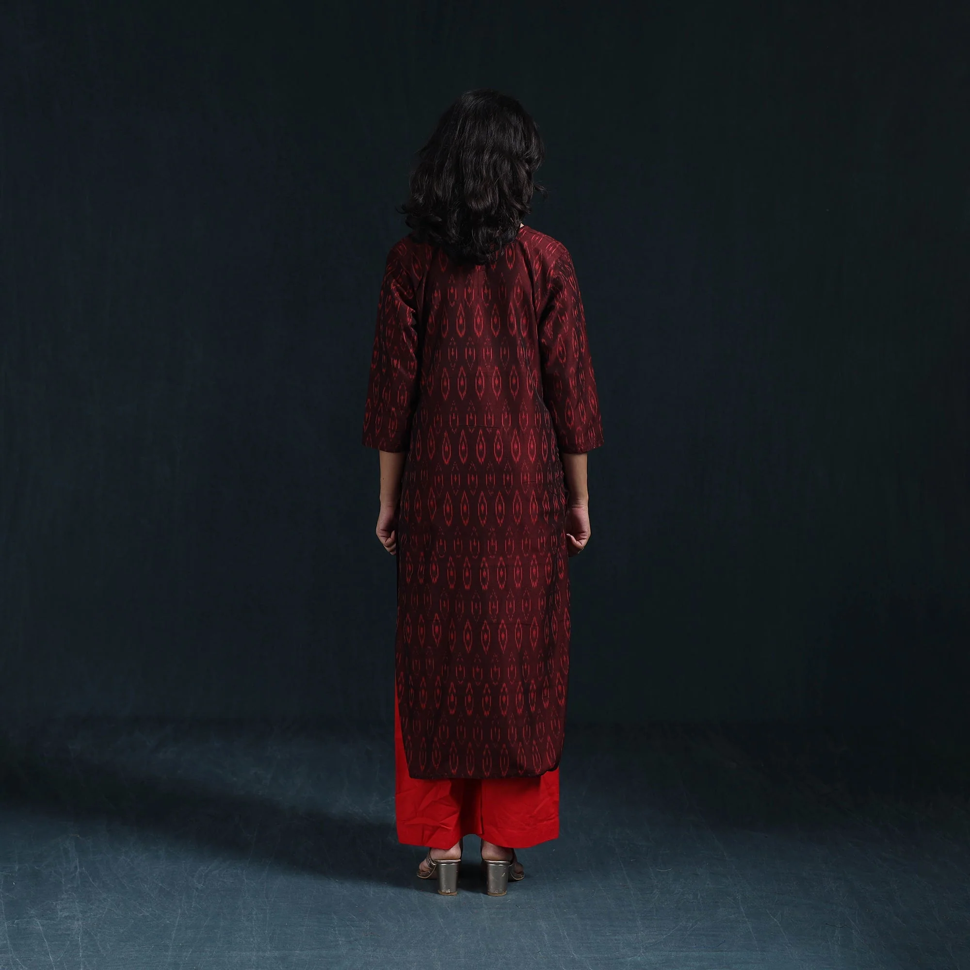 Maroon - Mercerised Cotton Straight Pochampally Ikat Kurta for women 06 - Image 5