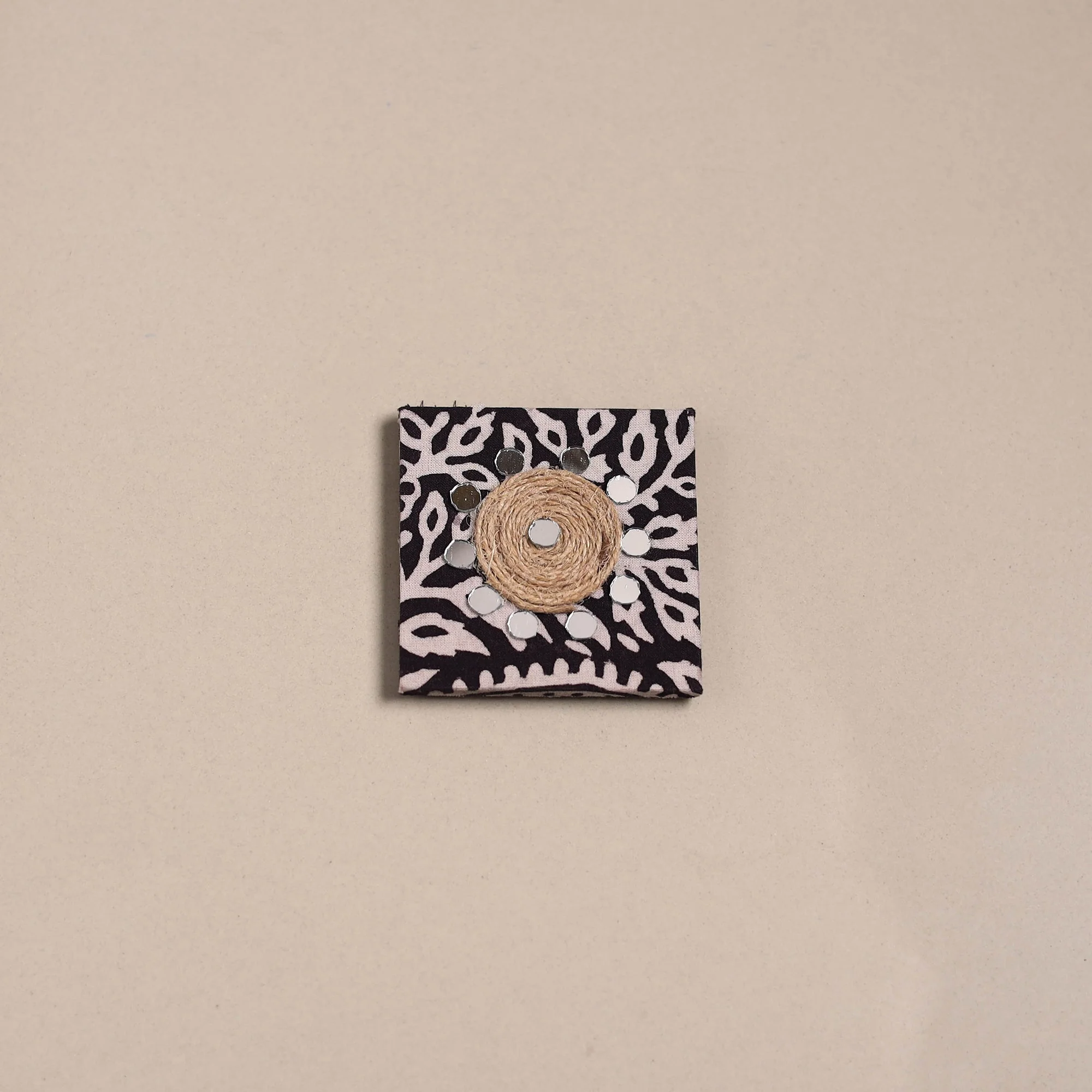 Black - Mirror Work Handmade Fabart Jute Magnet 13
