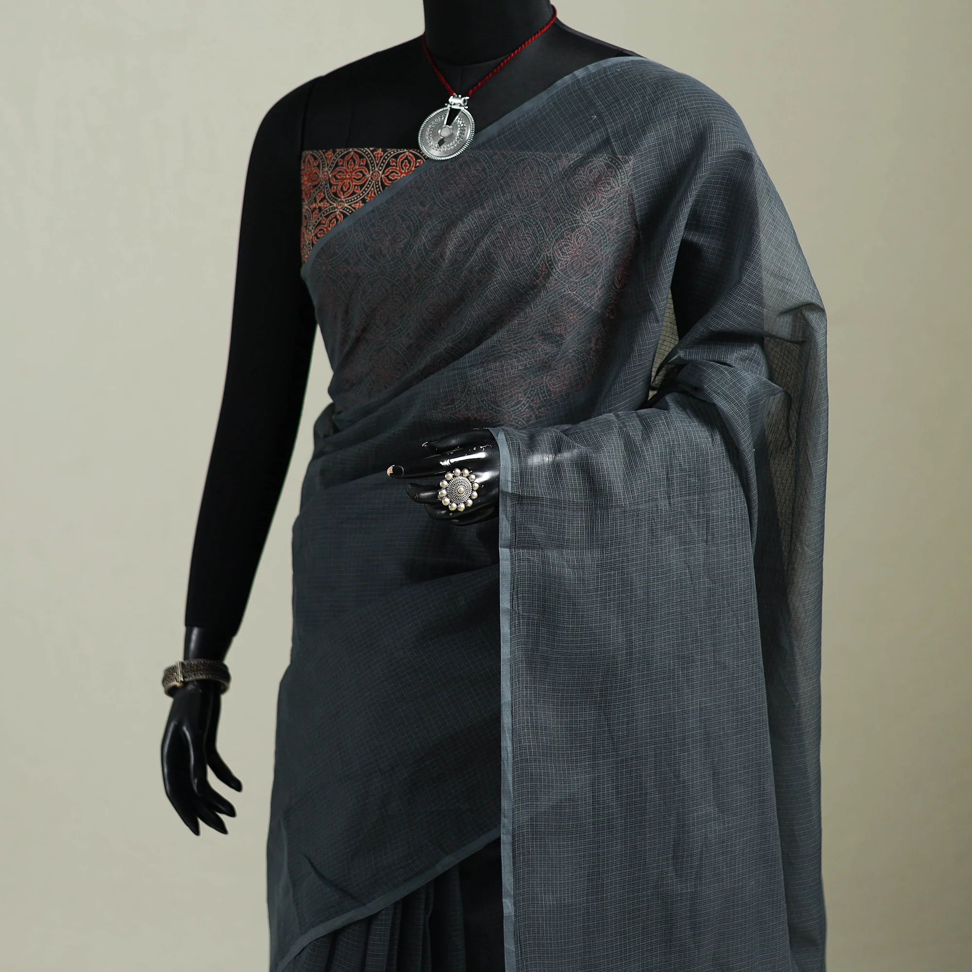 Grey - Nazaakat Kota Doria Cotton Plain Saree with Blouse & Jewellery Set 118 - Image 2