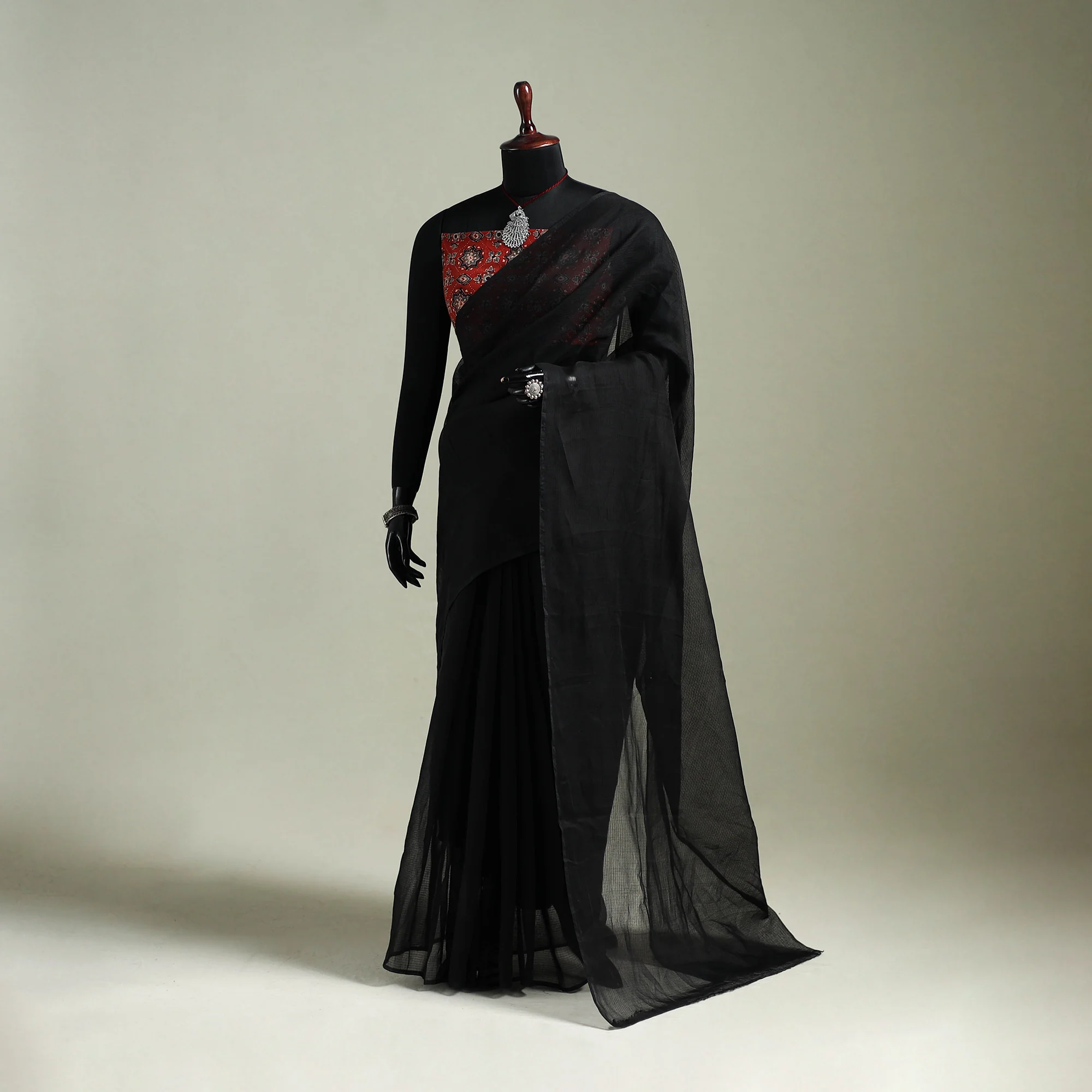 Black - Nazaakat Kota Doria Cotton Plain Saree with Blouse & Jewellery Set 12