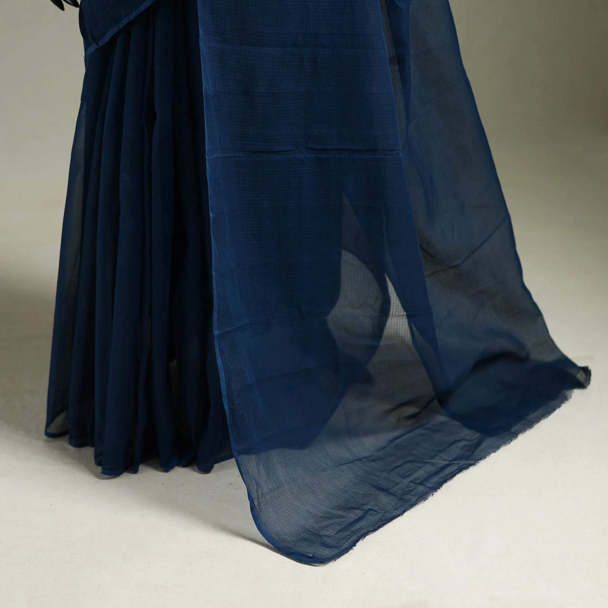 Blue - Nazaakat Kota Doria Cotton Plain Saree with Blouse & Jewellery Set 182 - Image 4
