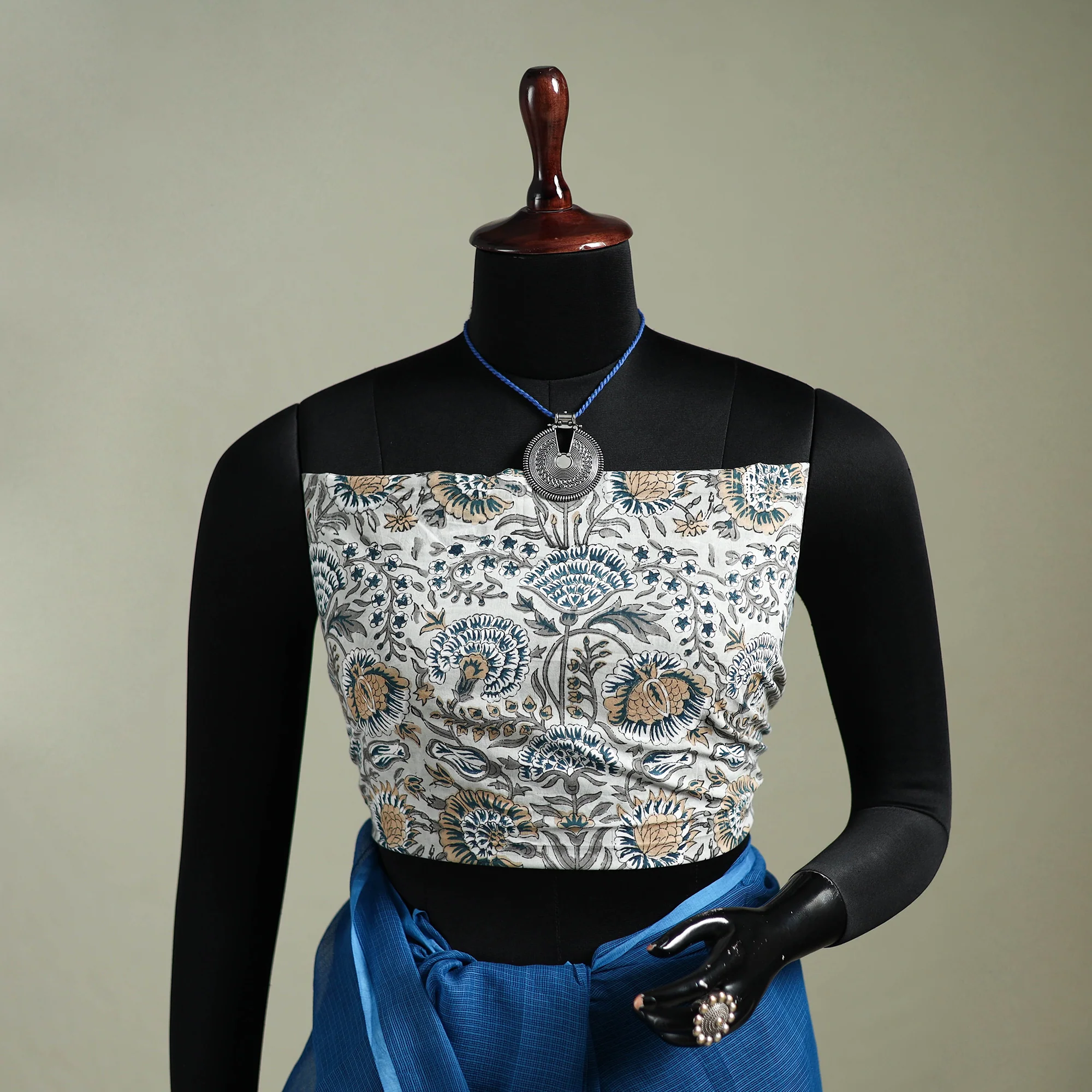 Blue - Nazaakat Kota Doria Cotton Plain Saree with Blouse & Jewellery Set 27 - Image 2