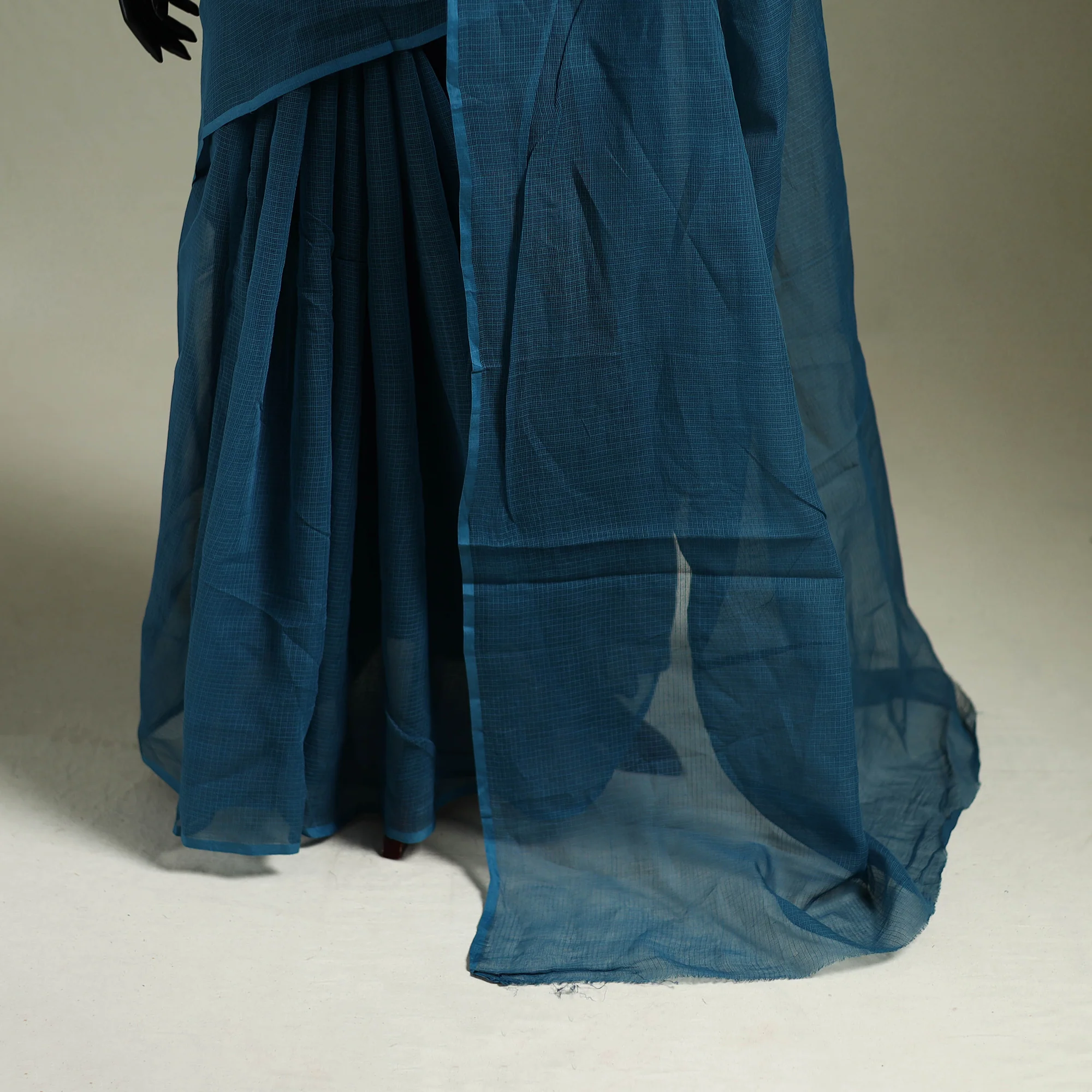 Blue - Nazaakat Kota Doria Cotton Plain Saree with Blouse & Jewellery Set 83 - Image 4