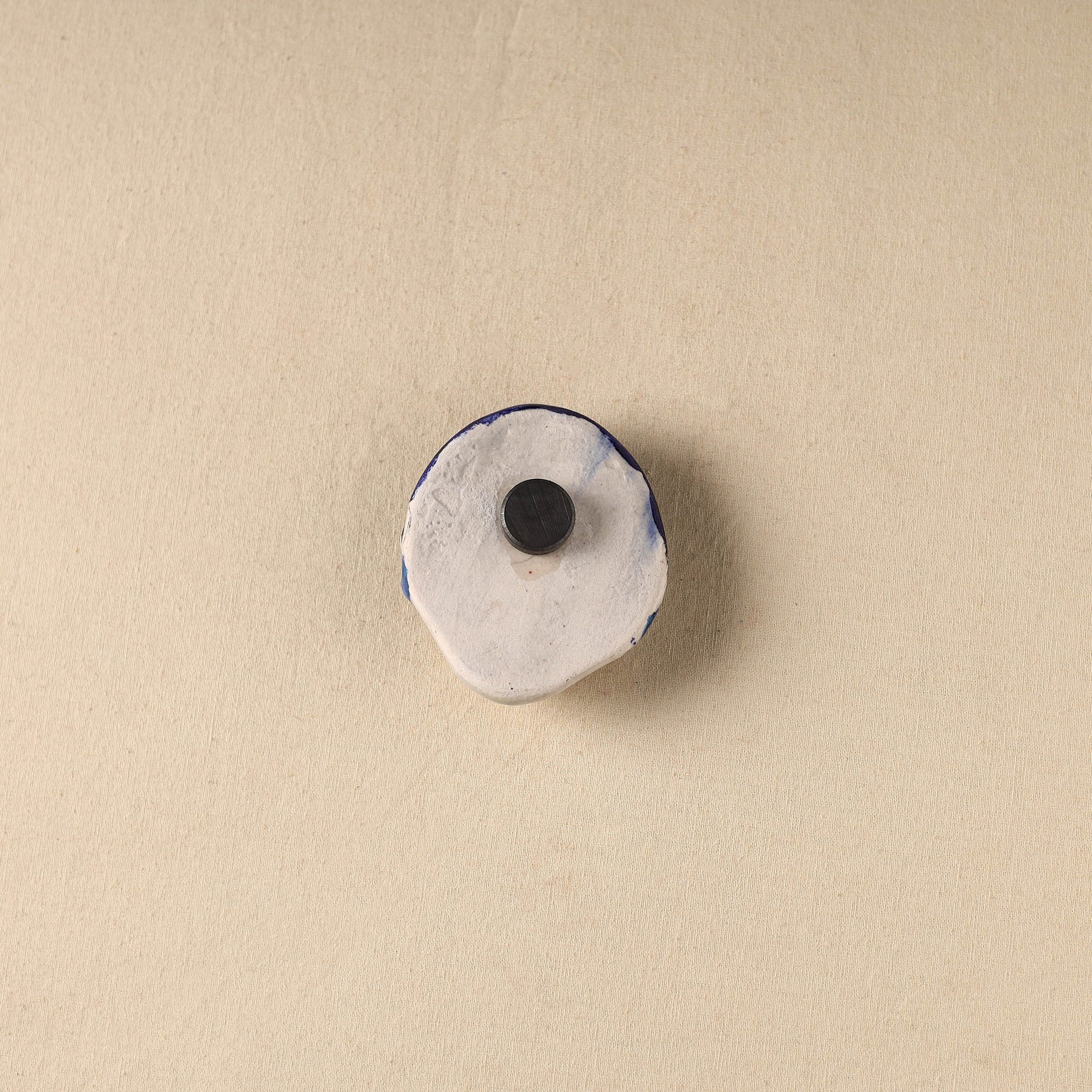 White - Face Original Blue Pottery Ceramic Fridge Magnet 87 - Image 2