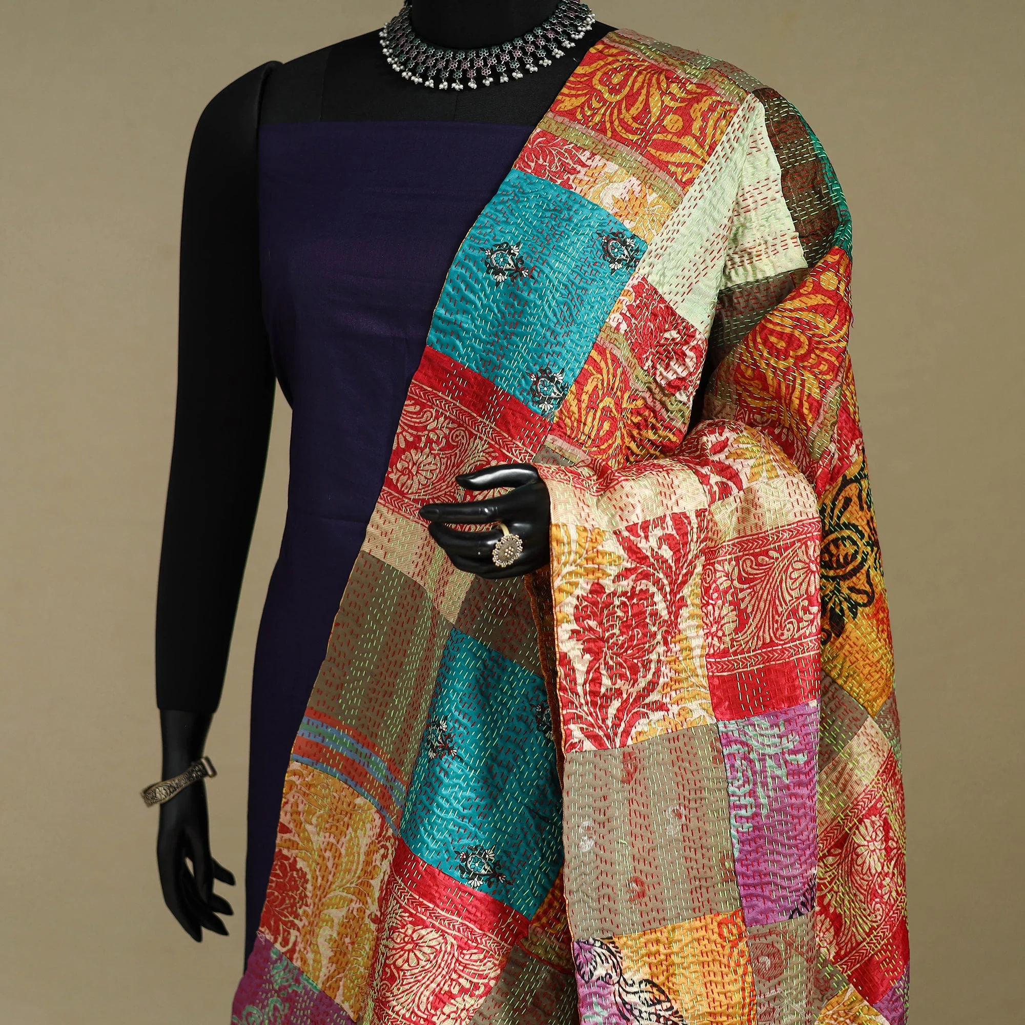 Patchwork Reversible Silk Bengal Kantha Work Dupatta 53 - Image 2