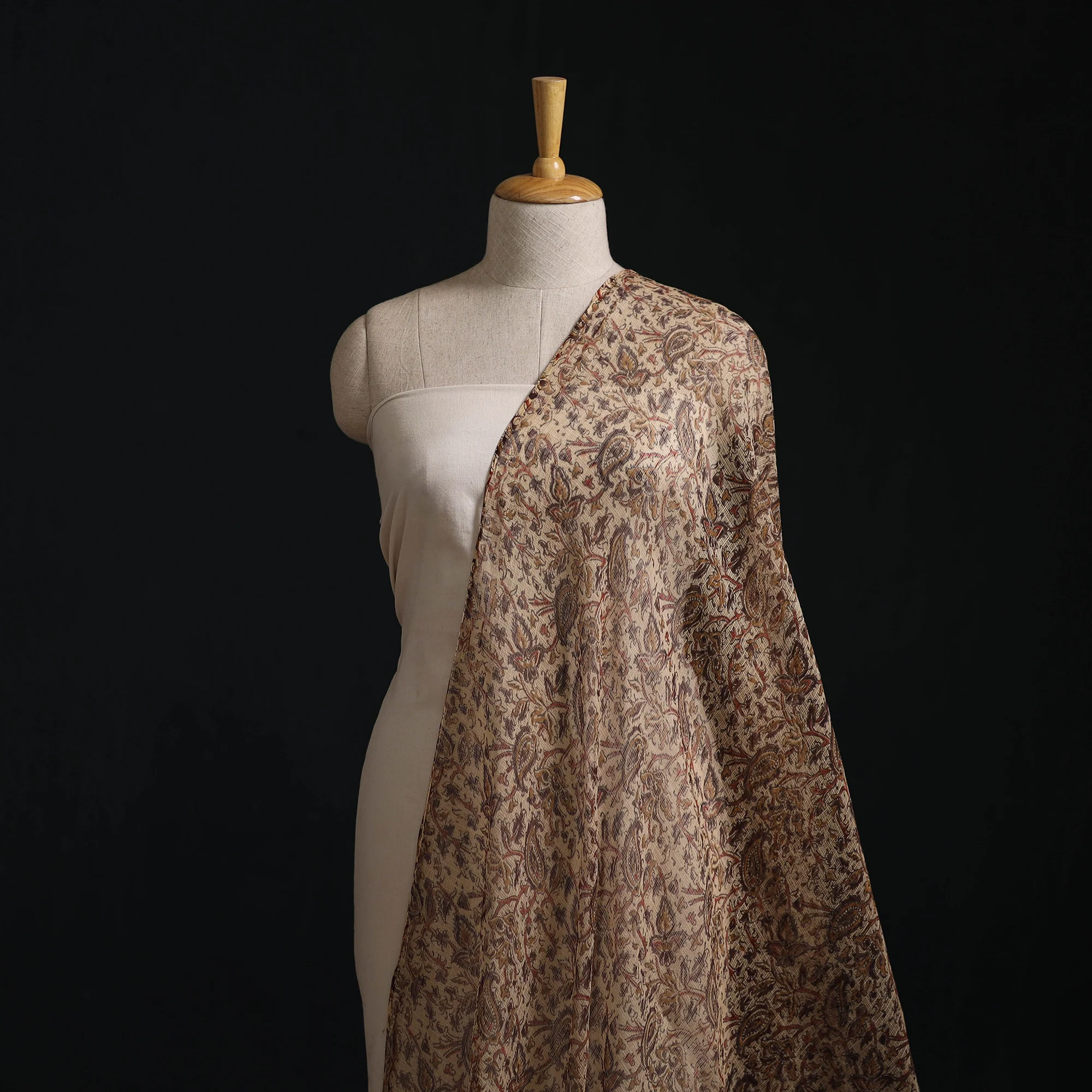 Pedana Hand Block Print Natural Dyed Kota Doria Cotton Kalamkari Fabric 03 - Image 2