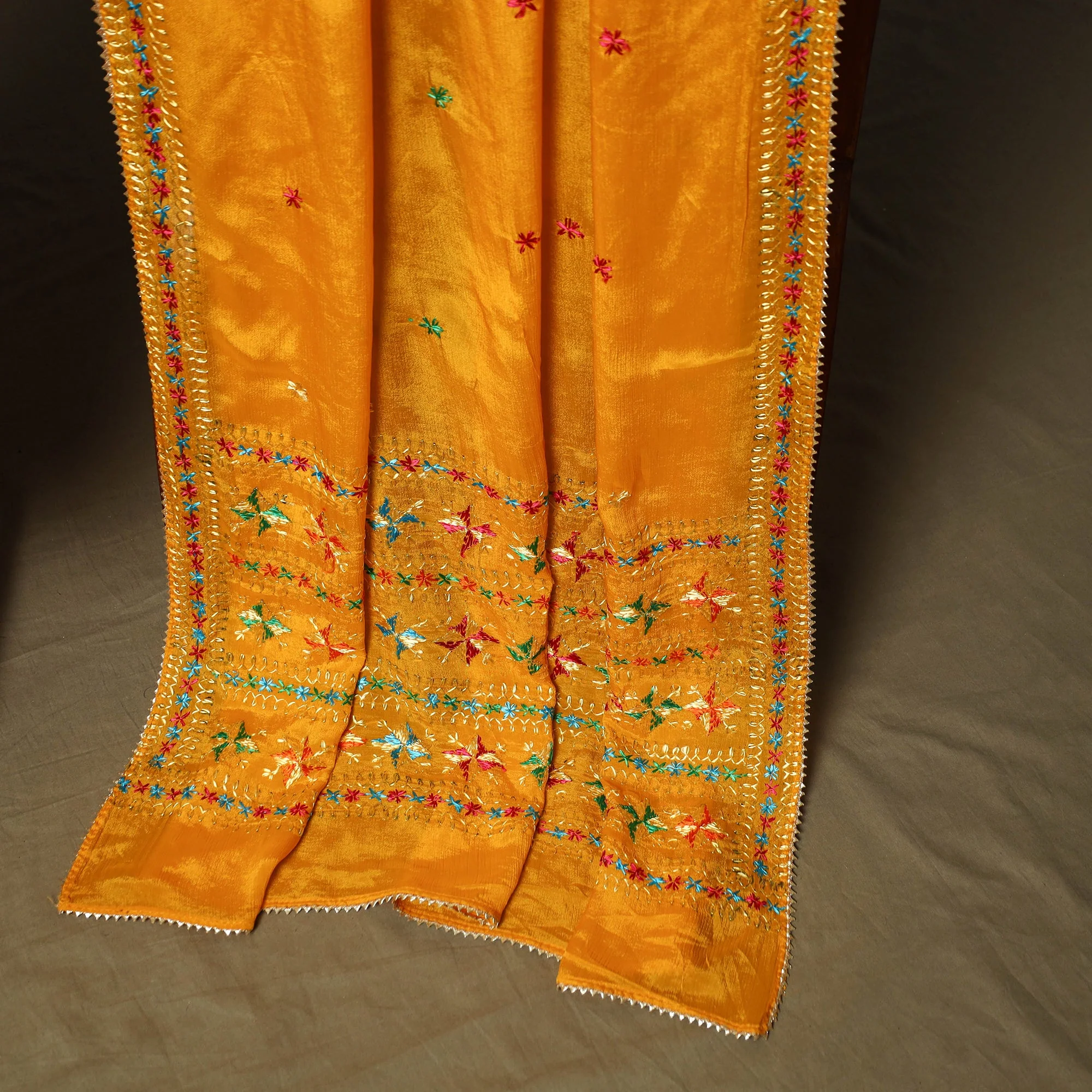 Phulkari Hand Embroidered Crepe Silk 3pc Unstitched Dress Material Suit Set 01 - Image 4