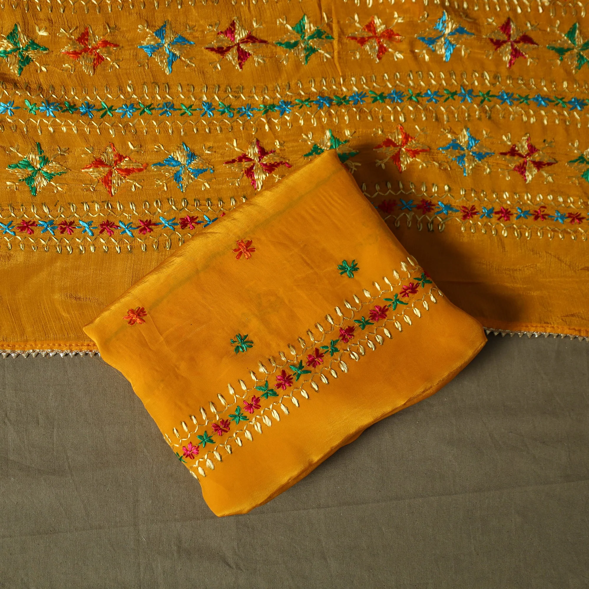 Phulkari Hand Embroidered Crepe Silk 3pc Unstitched Dress Material Suit Set 01 - Image 5