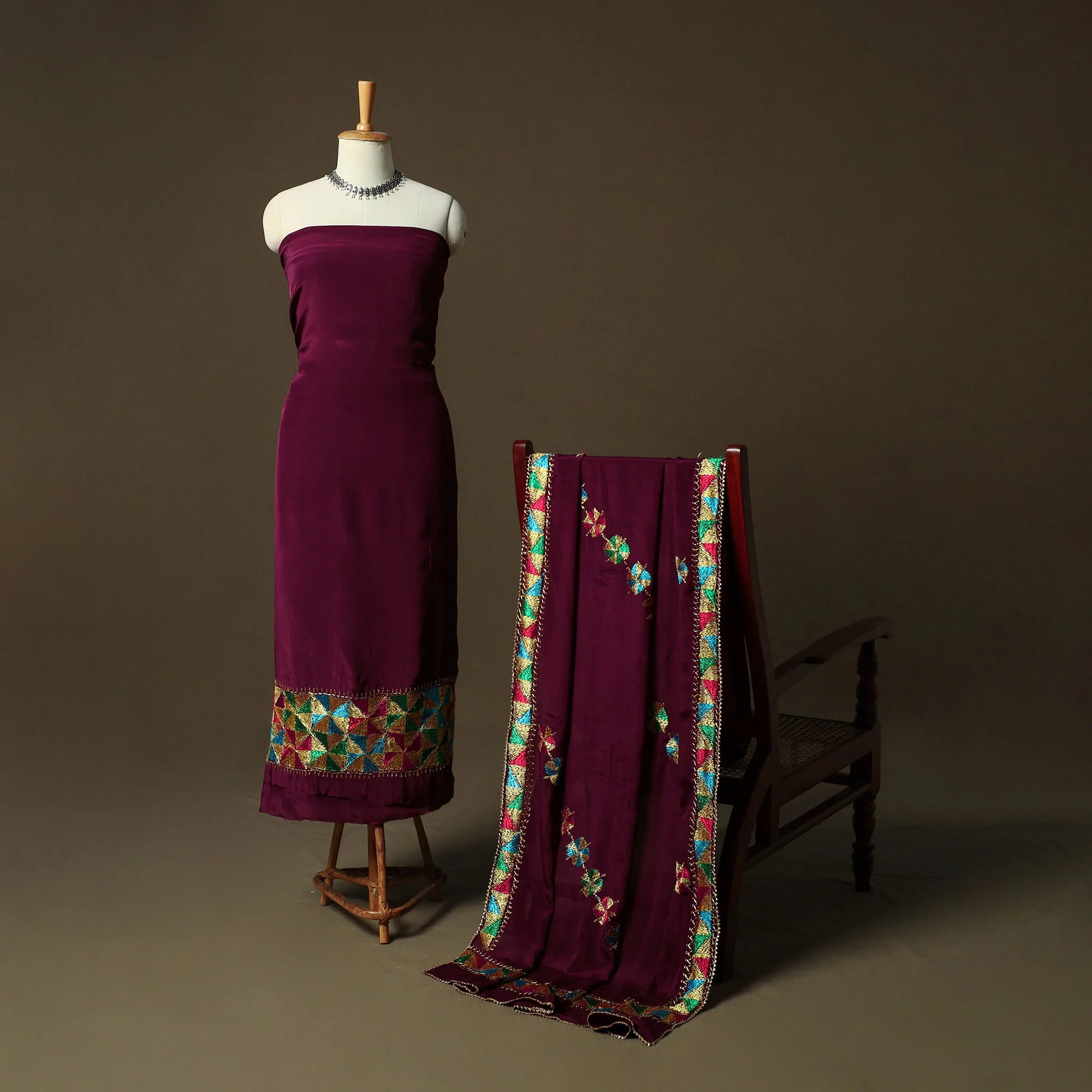 Phulkari Hand Embroidered Crepe Silk 3pc Unstitched Dress Material Suit Set 03 - Image 2