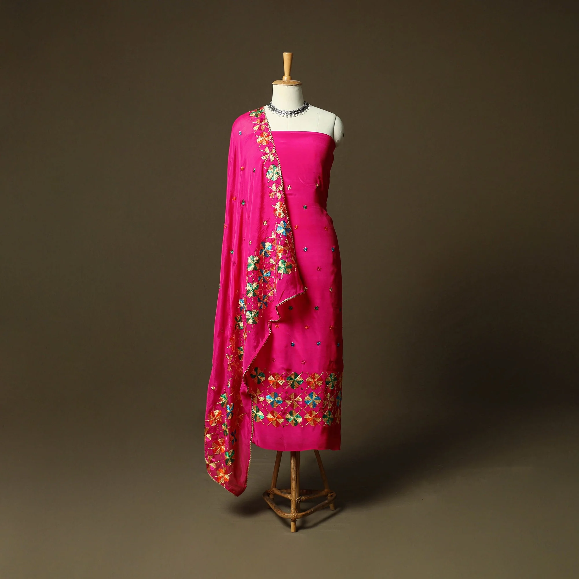 Phulkari Hand Embroidered Crepe Silk 3pc Unstitched Dress Material Suit Set 27