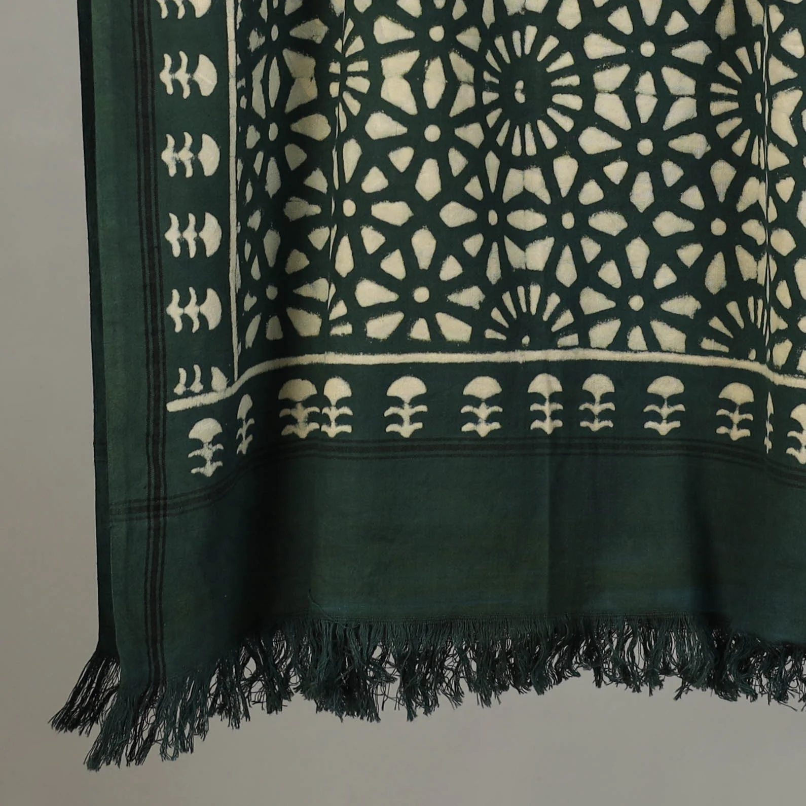 Green - Pipad Hand Block Print Natural Dyed Pure Handloom Cotton Towel 34 - Image 3