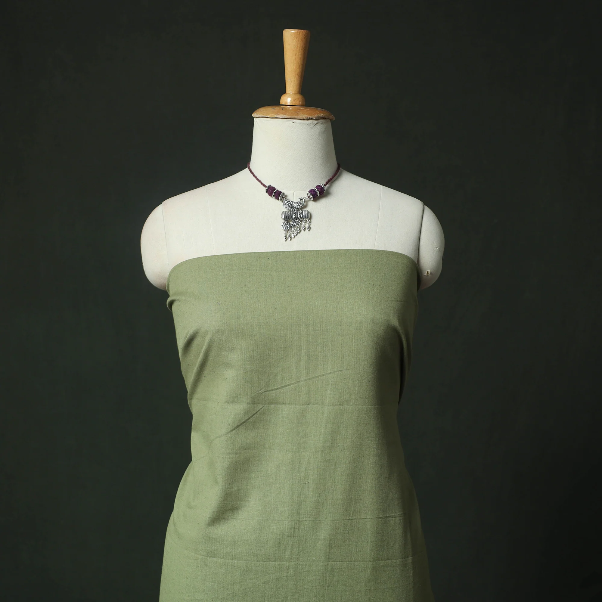 Green - Plain Cotton 2pc Unstitched Dress Material Kurta Set with Jewellery 20 - Image 2