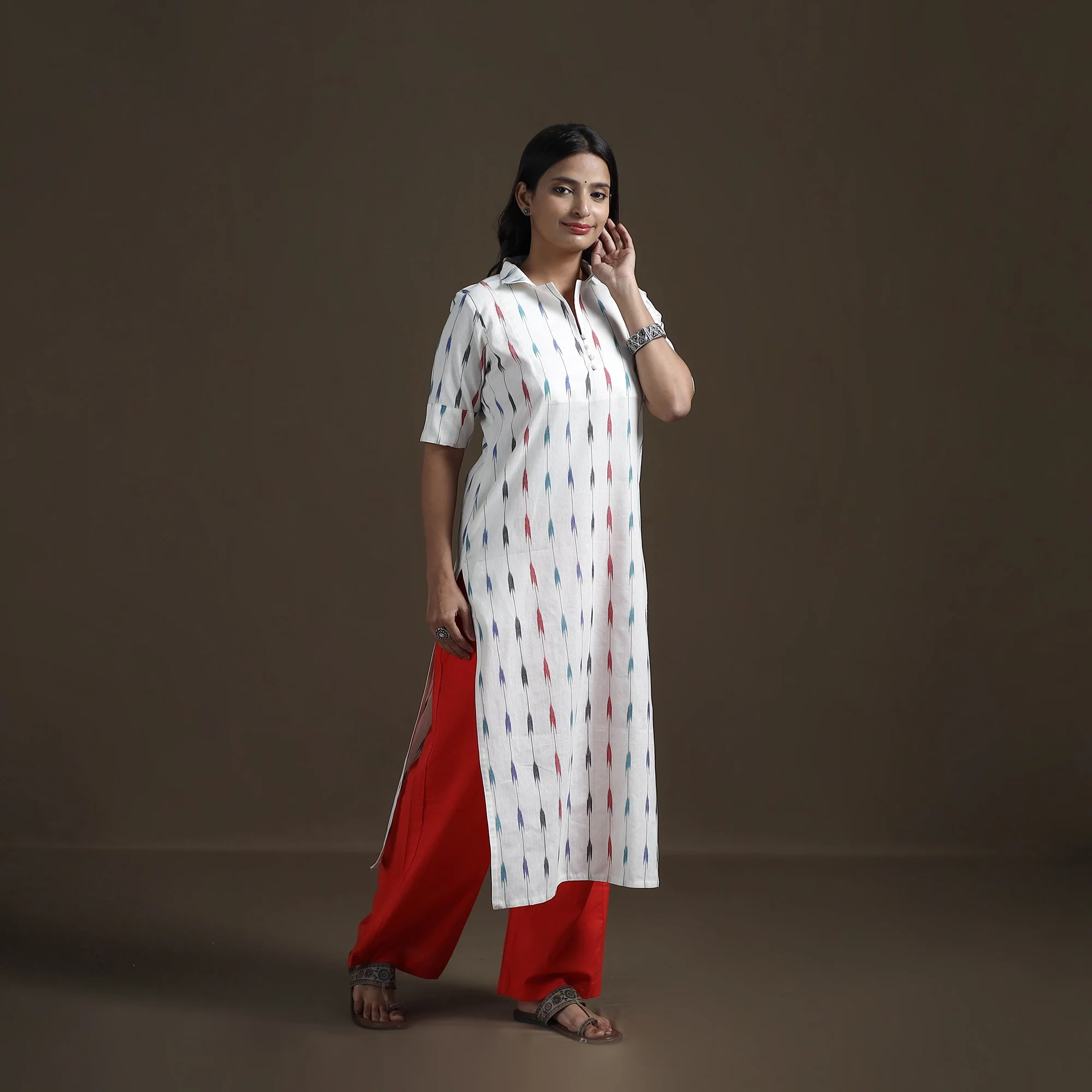 White - Pochampally Ikat Cotton Straight Kurta for Women 10 - Image 4