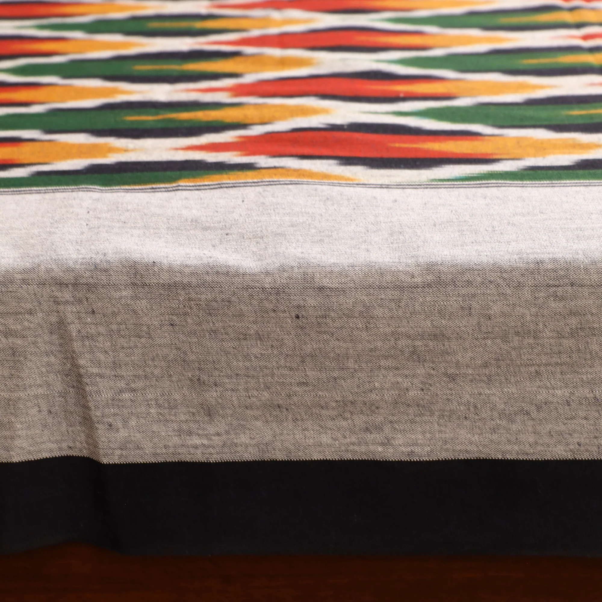 Pochampally Ikat Weave Cotton Single Bedsheet (90 x 60 in) 07 - Image 4