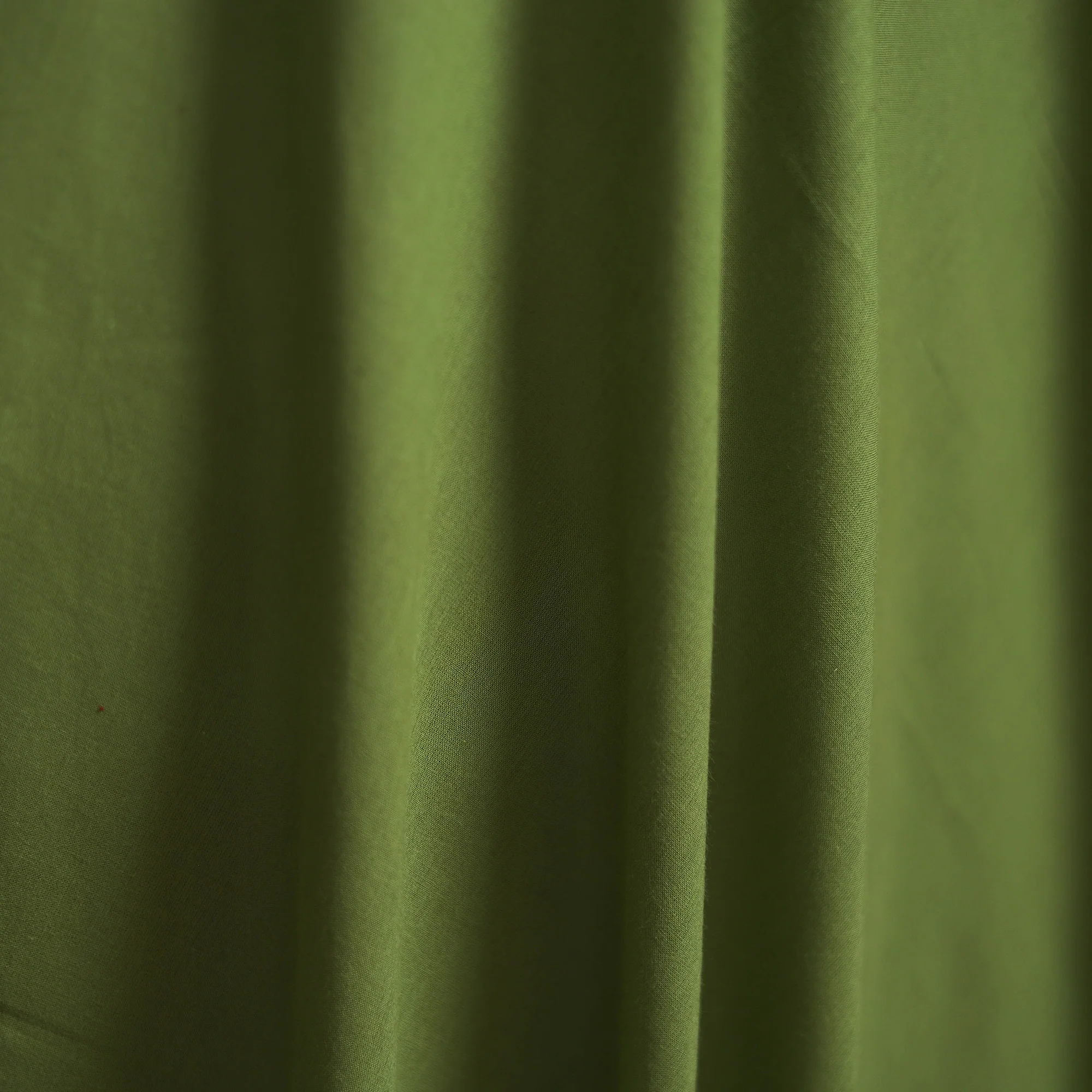 Green - Prewashed Cotton Plain Fabric 32 - Image 3