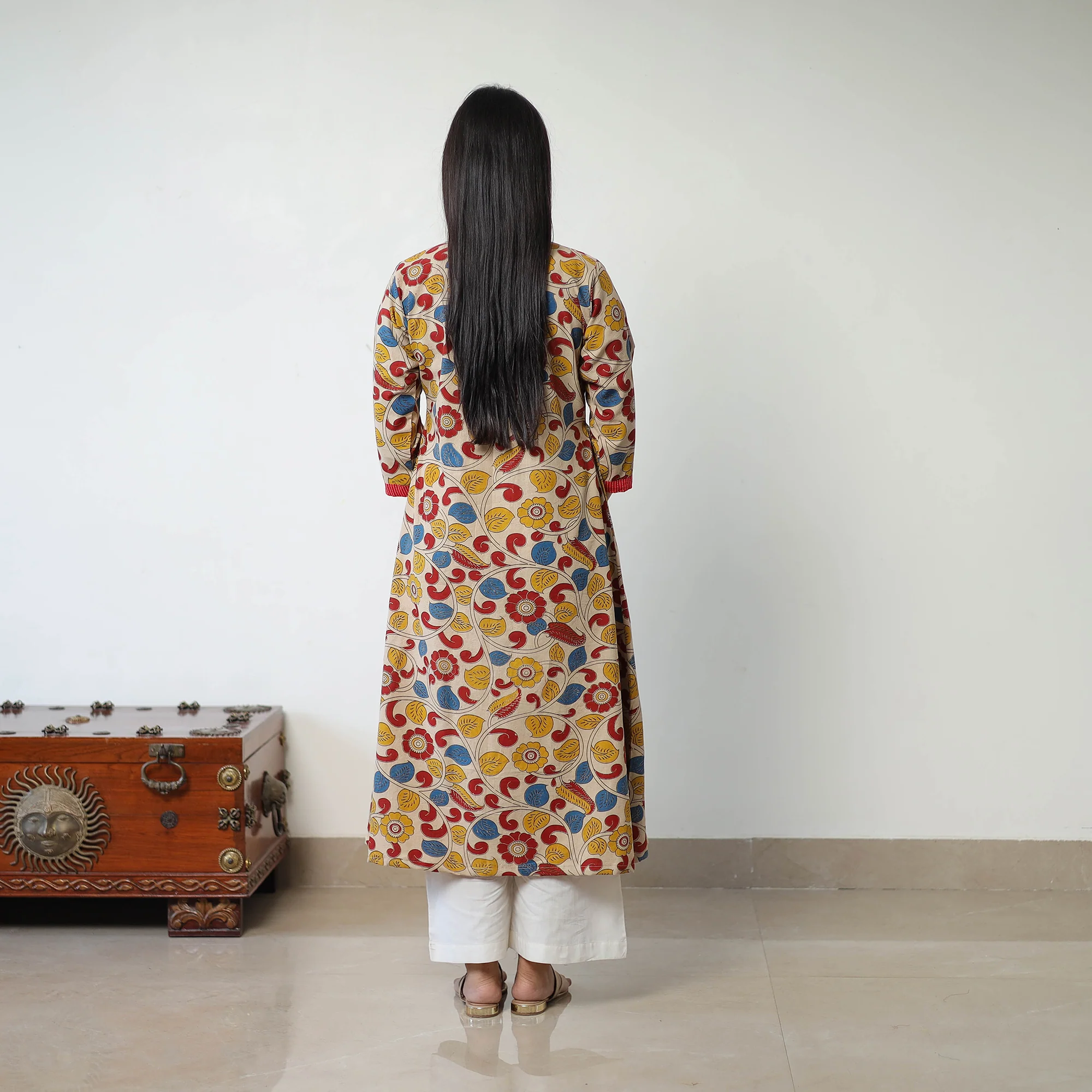 Beige - Printed Cotton Flared Kalamkari Kurta 04 - Image 4