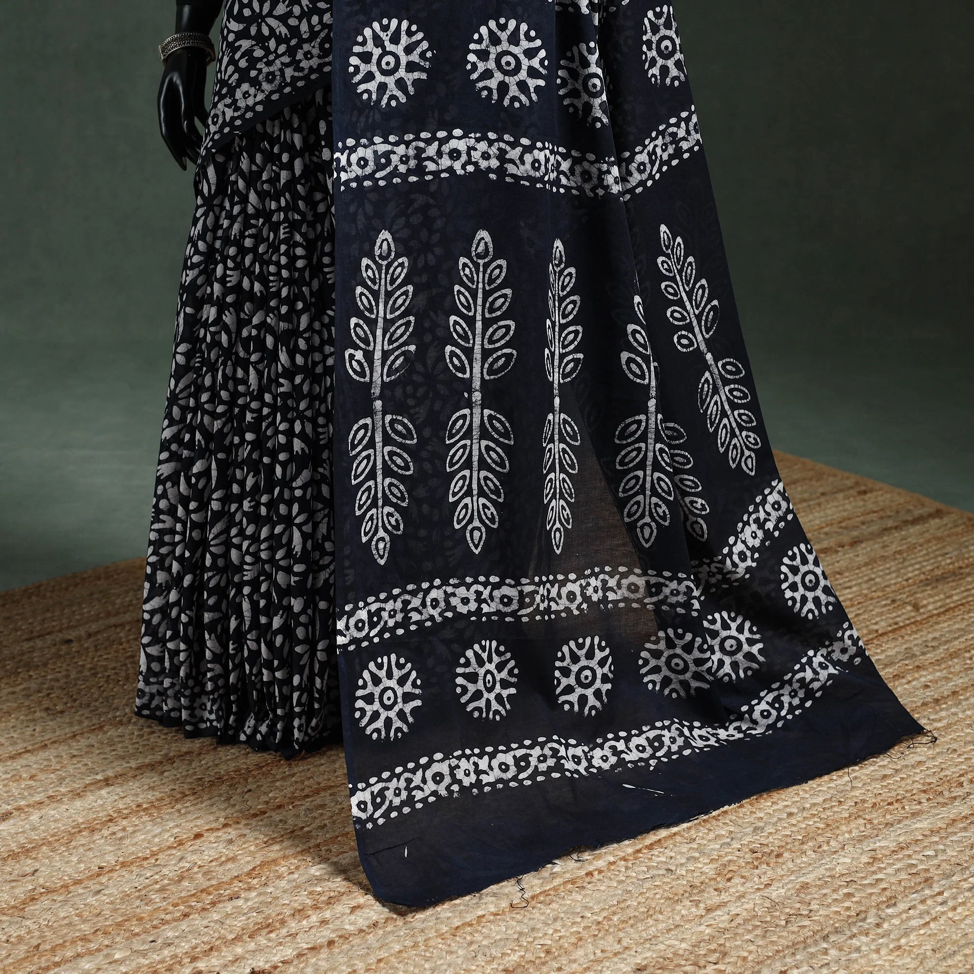 Blue - Pure Mul Cotton Hand Block Batik Print Saree 44 - Image 4
