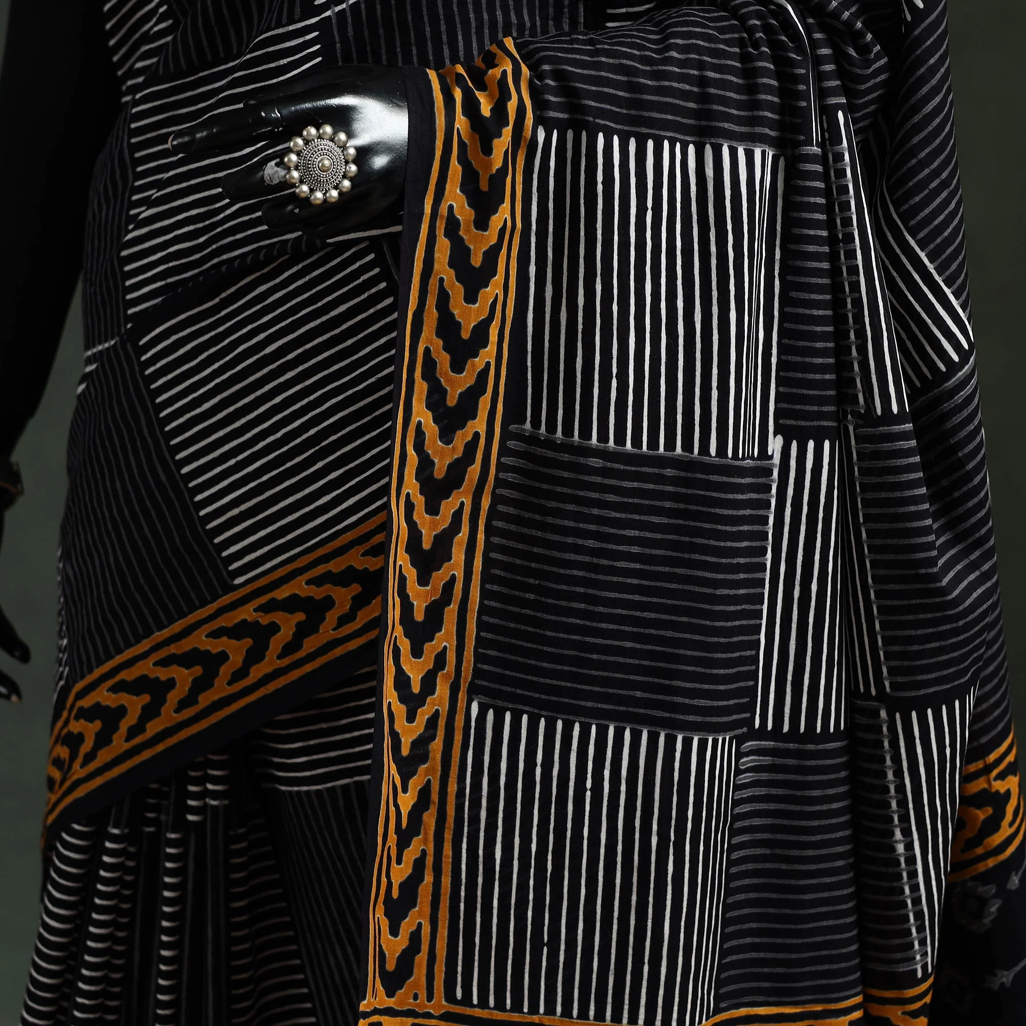 Black - Pure Mul Cotton Hand Block Sanganeri Print Saree 57 - Image 3
