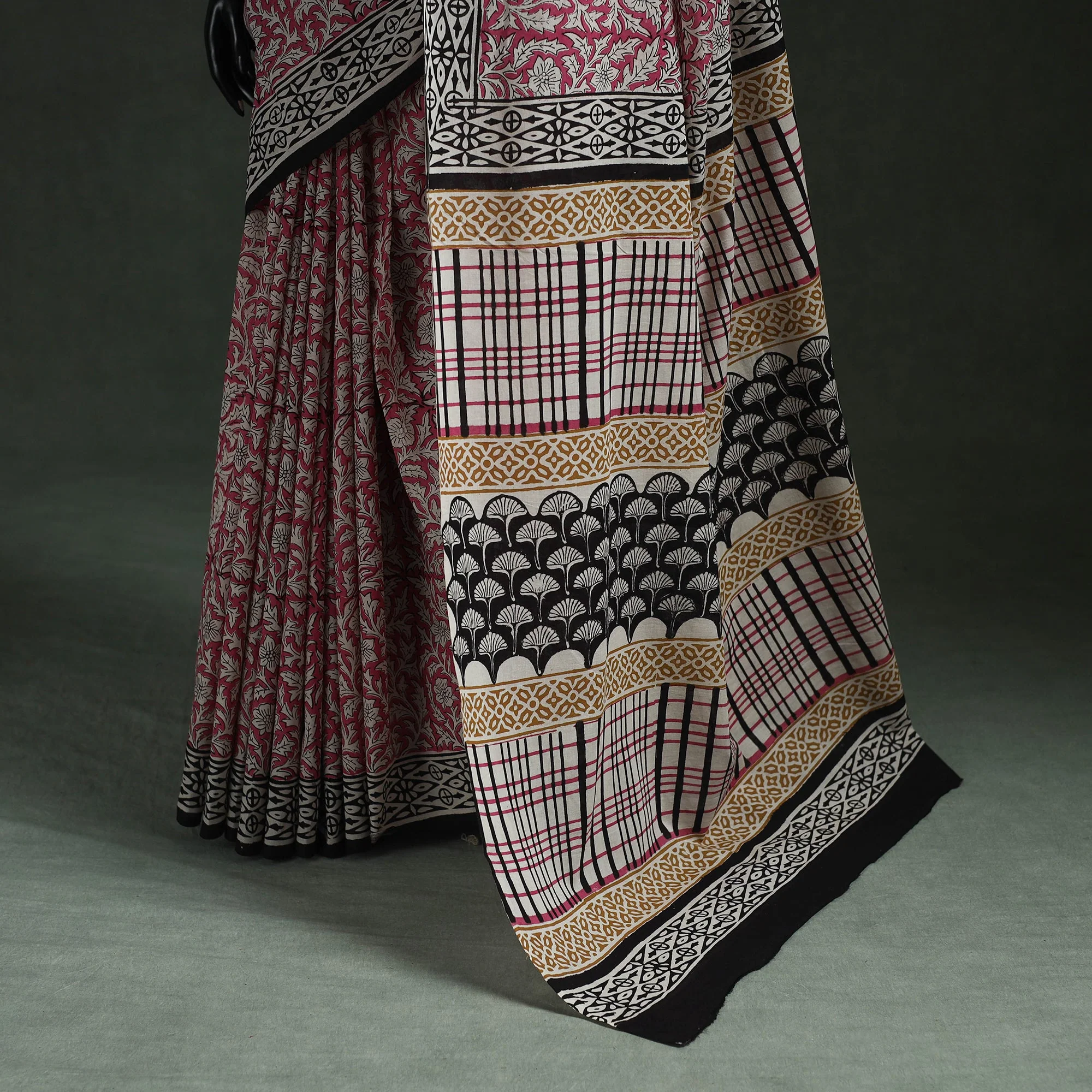 Pink - Pure Mul Cotton Natural Dyed Hand Block Bagru Print Saree 08 - Image 4