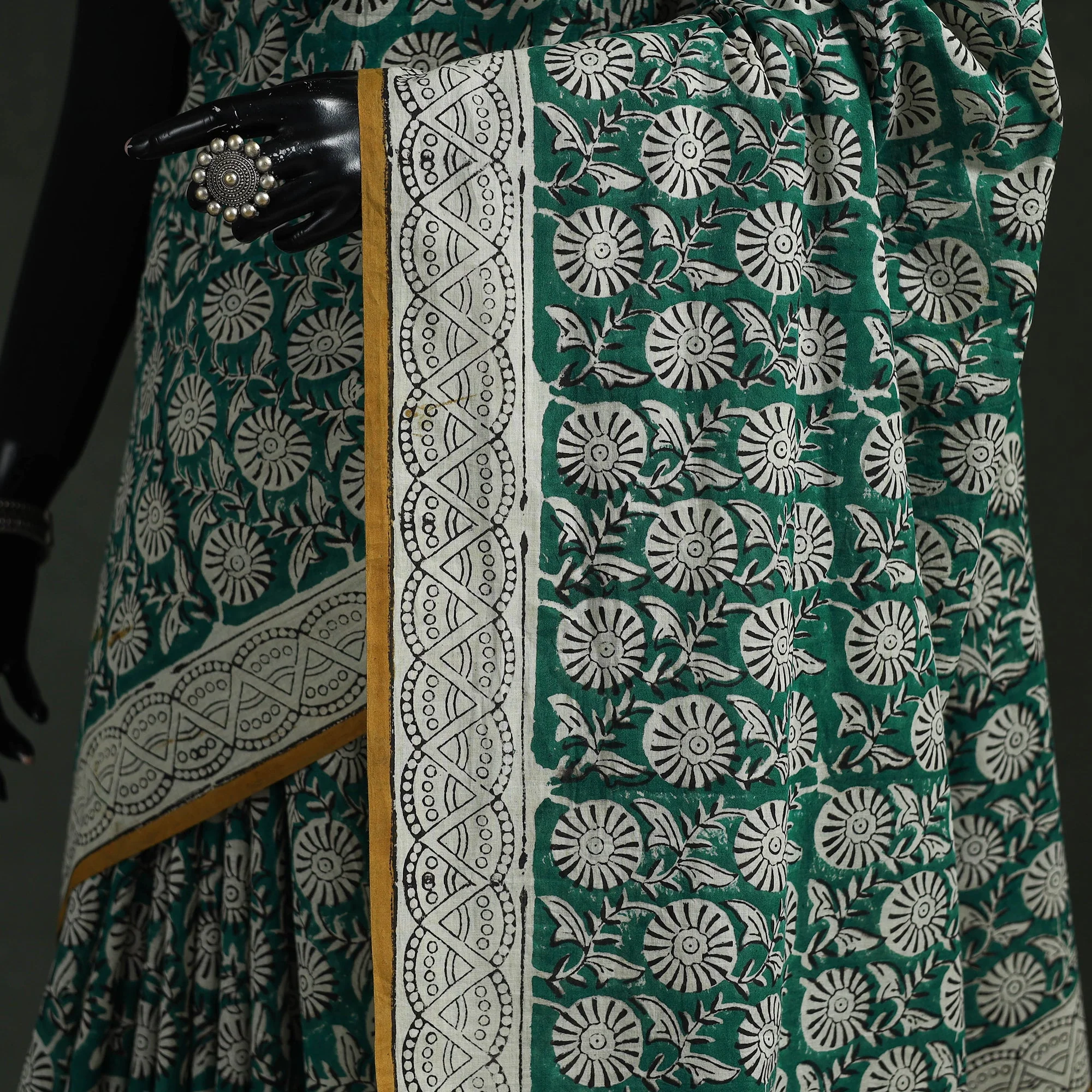 Green - Pure Mul Cotton Natural Dyed Hand Block Bagru Print Saree 17 - Image 3