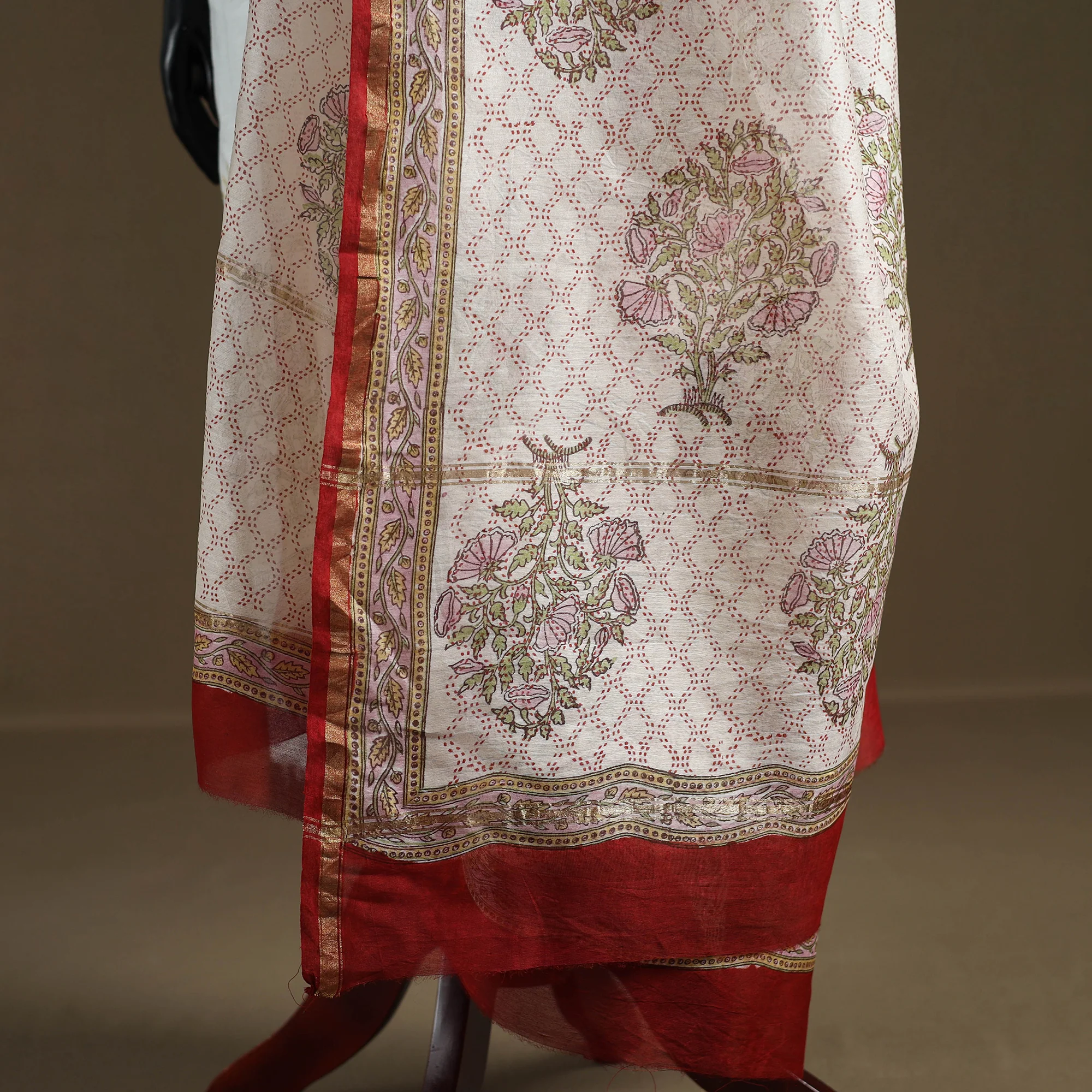 White - Sanganeri Hand Block Print Chanderi Silk Dupatta 78 - Image 4