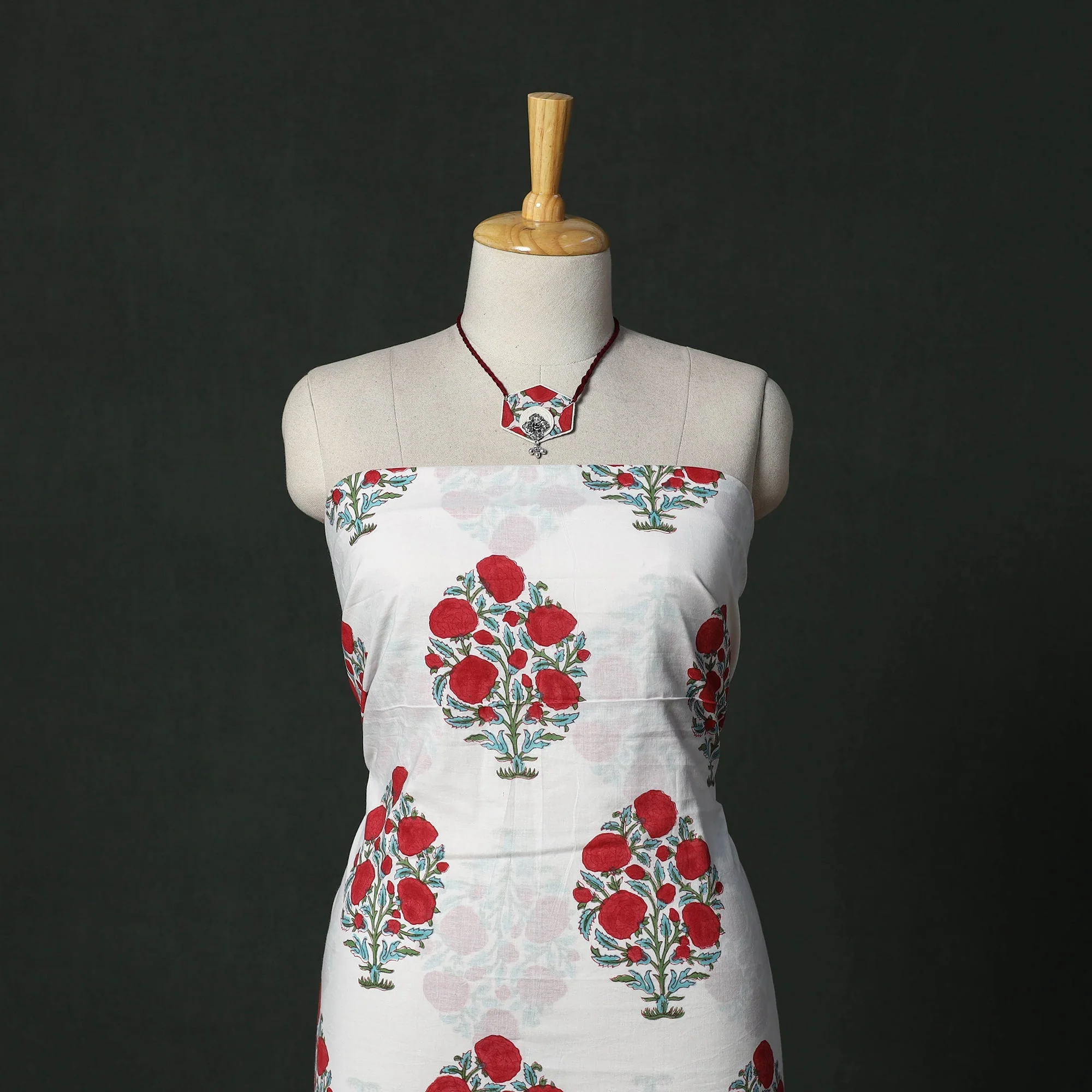 White - Sanganeri Hand Block Print Cotton 2pc Unstitched Dress Material with Jewellery Set 04 - Image 2