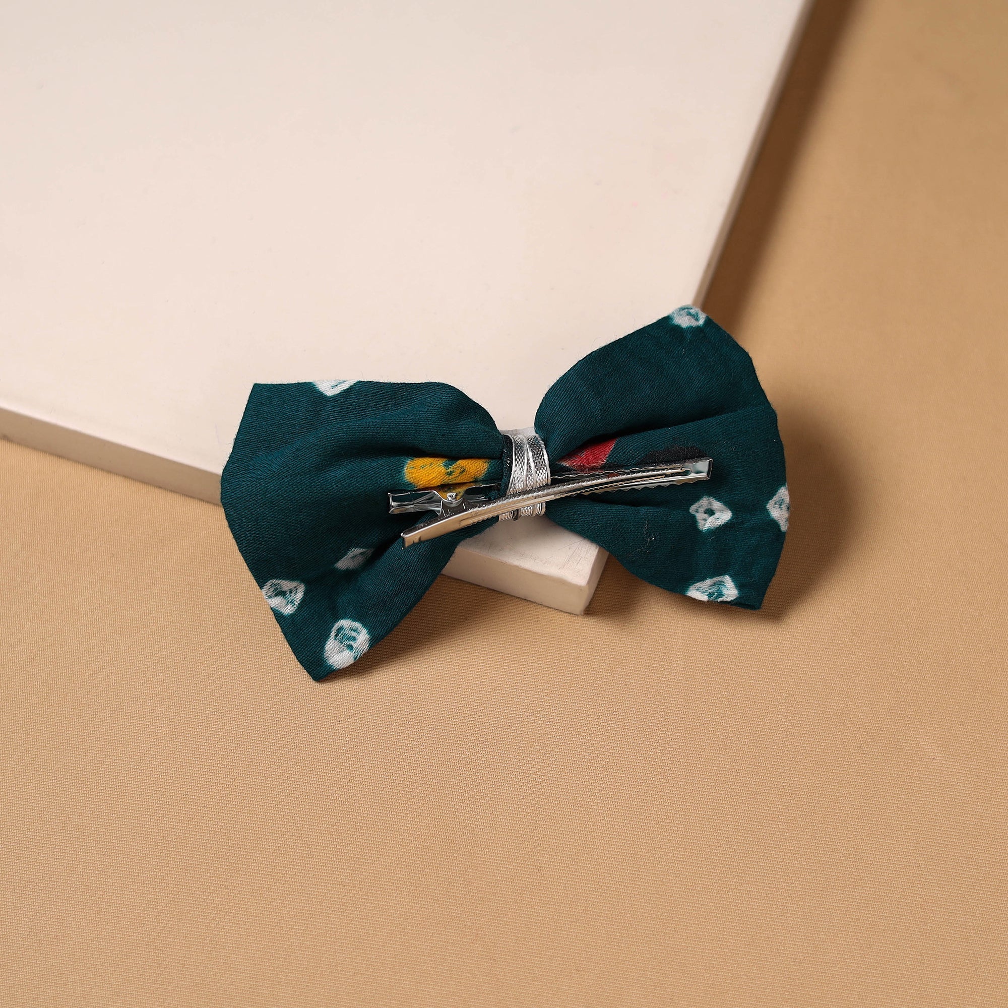 Green - Shell Work Women's Bow Hair Clip 25 - Image 2