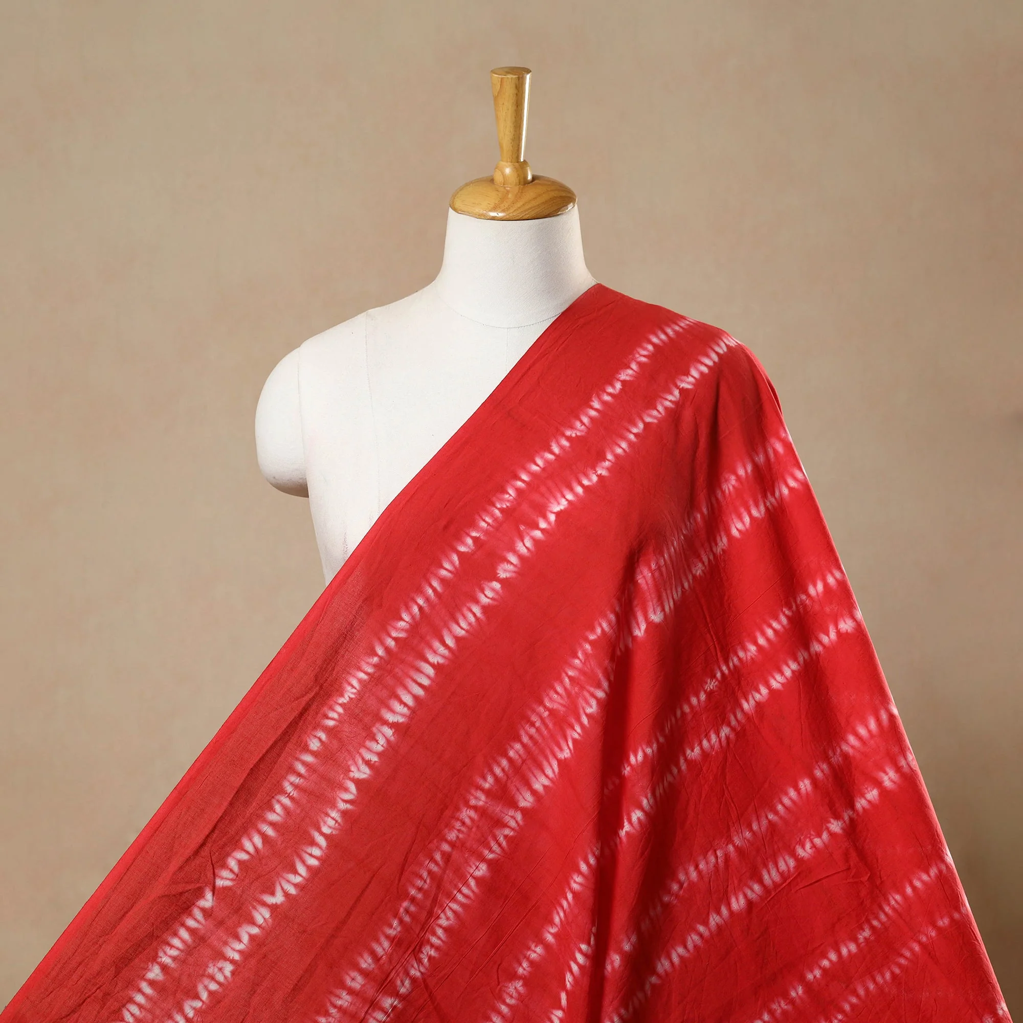 Red - Tie & Dye Cotton Shibori Fabric 03
