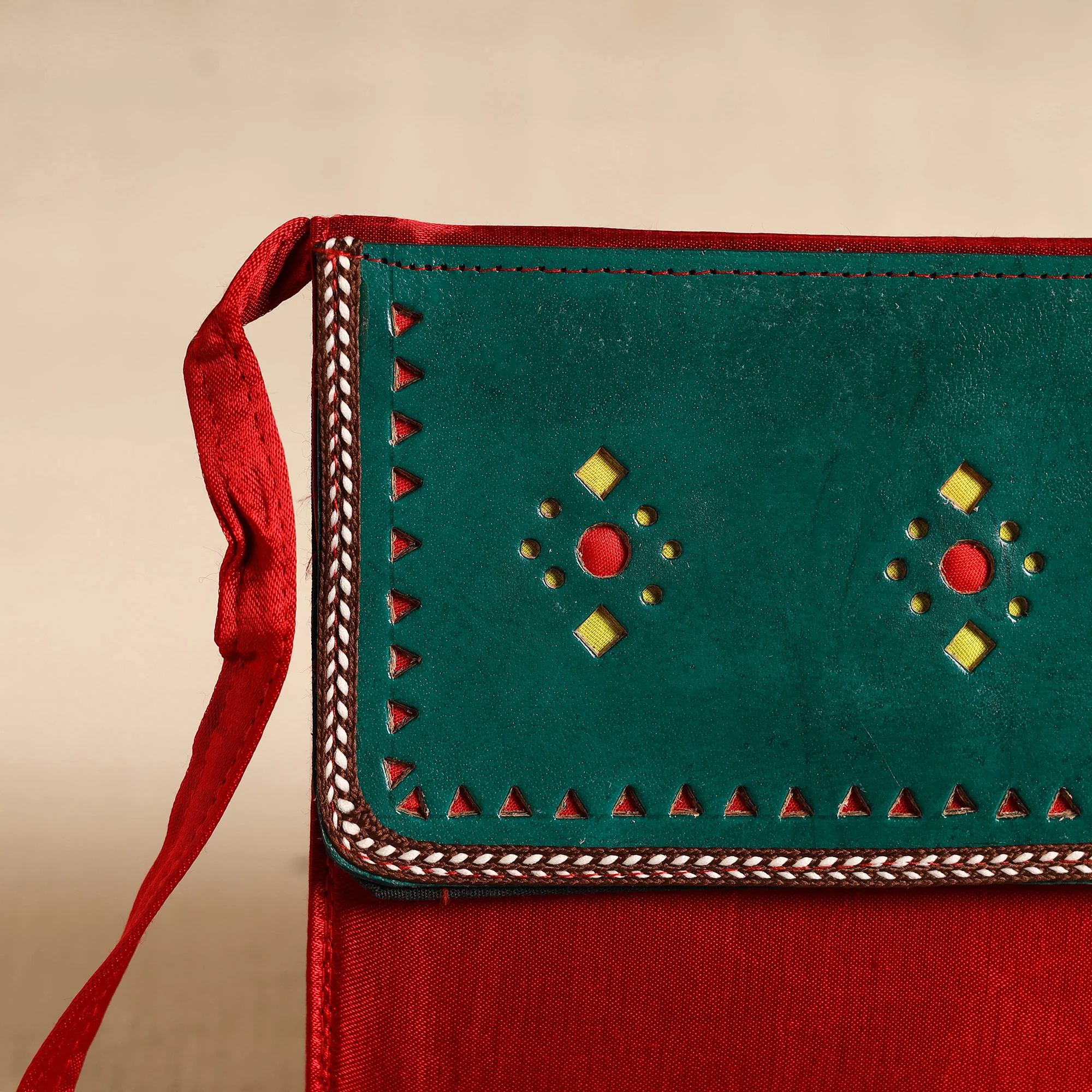 Traditional Kutch Mashru Silk Leather Flap Sling Bag 21 - Image 3