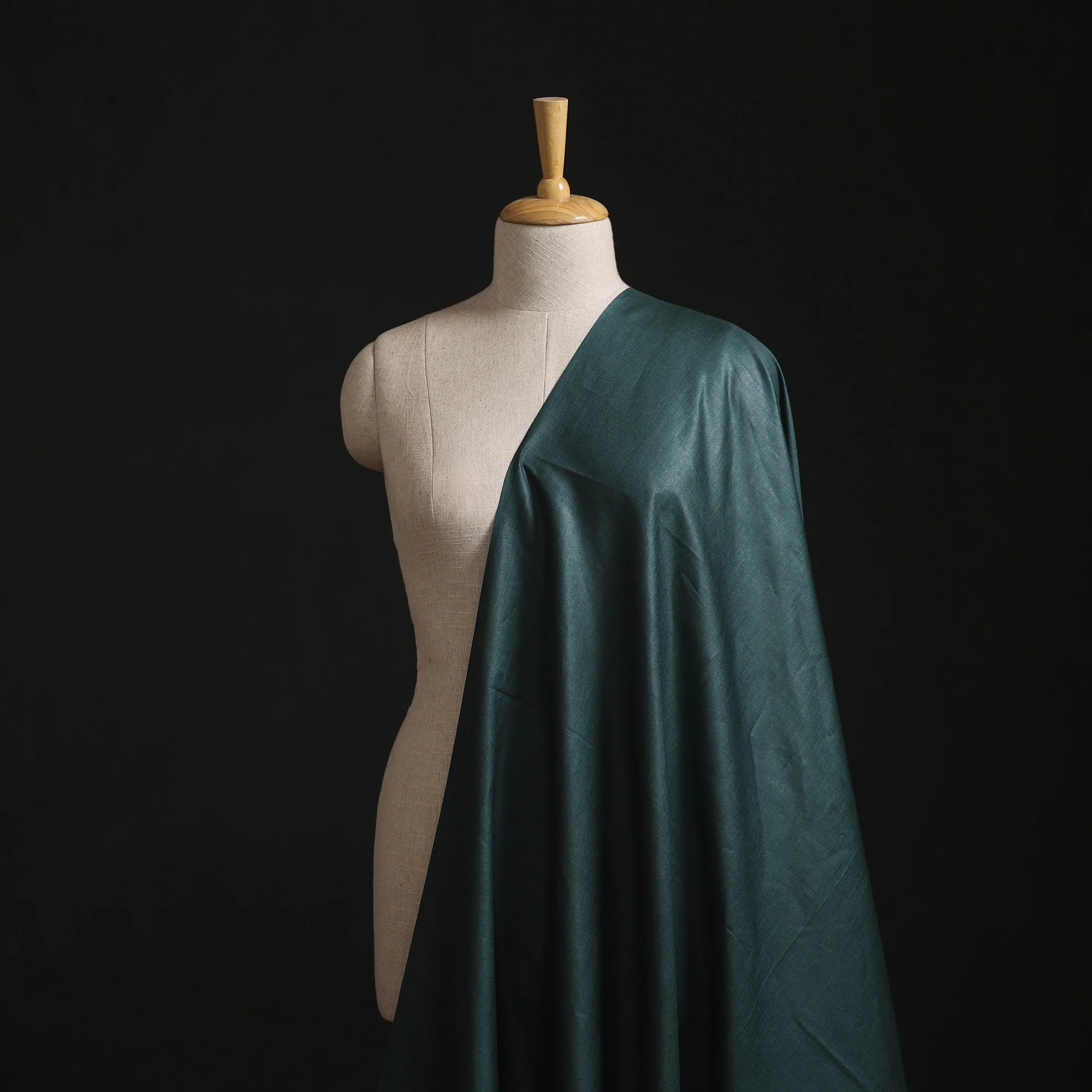 Green - Vidarbha Tussar Silk Handwoven Plain Fabric 02 - Image 2