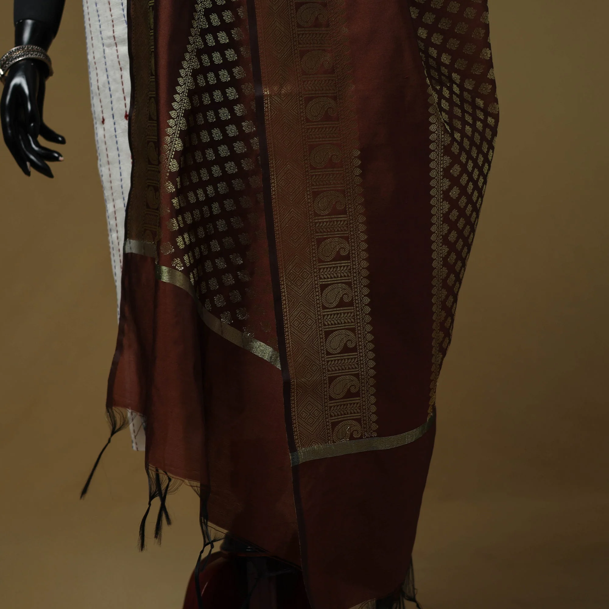 Zari Work Silk Banarasi Dupatta 19 - Image 4