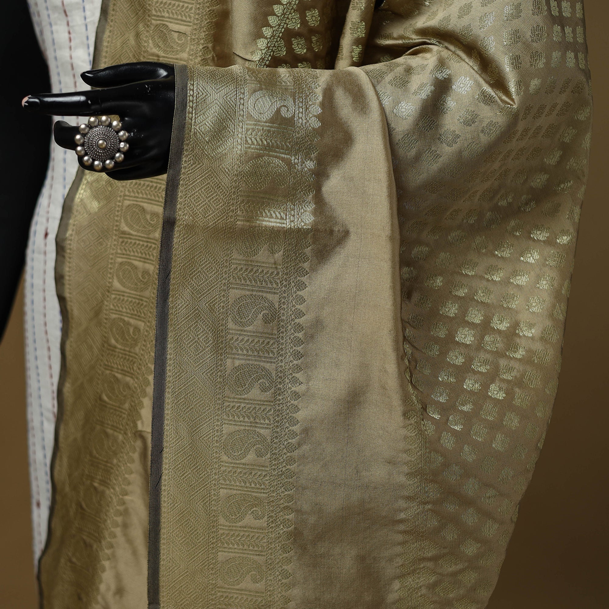 Zari Work Silk Banarasi Dupatta 31 - Image 3
